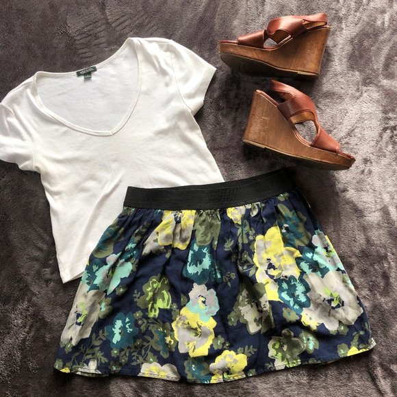 SO Dresses & Skirts - SO Floral Mini Skater Skirt